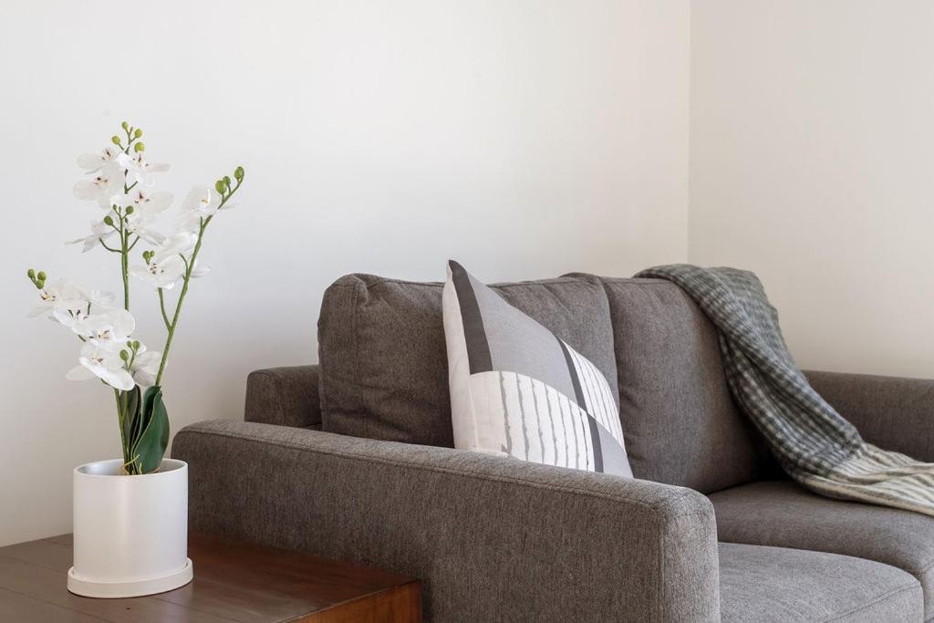 Апартаменты Stylish Brand New Sunny 3Bdrm 3Bth Garage Sleeps 6 Крайстчёрч Экстерьер фото